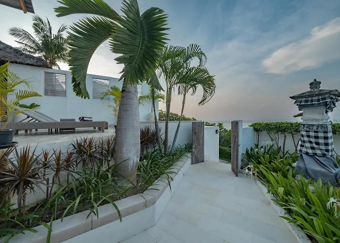 Villa Aman - Oceanfront *