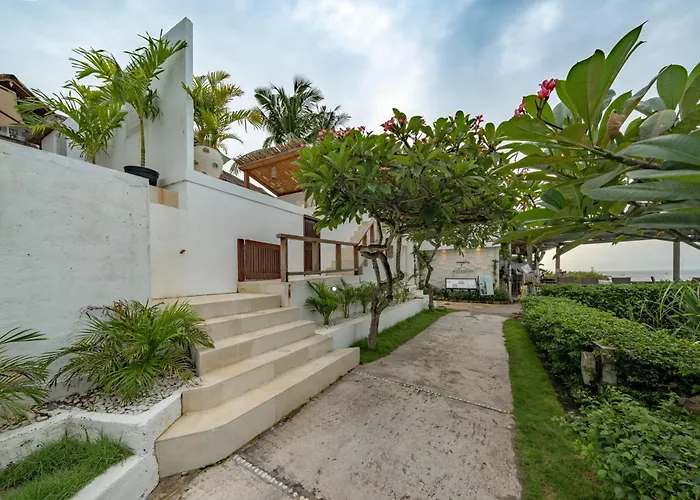 Aman - Oceanfront Villa Nusa Lembongan (Bali)